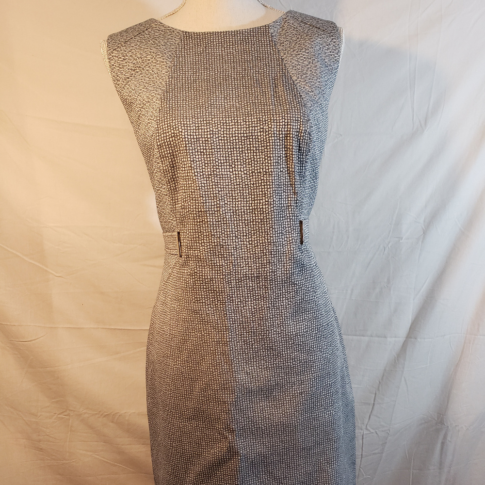 Calvin Klein Gray Patterned Sheath Dress